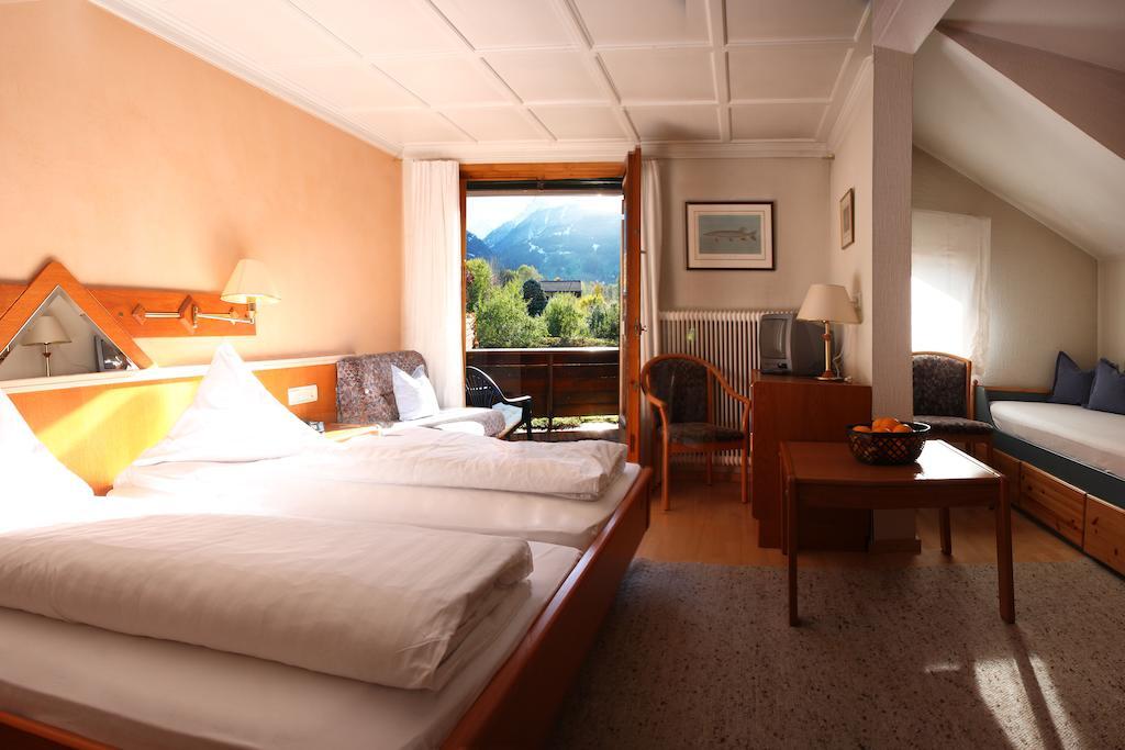 Hotel Auhof Schruns Exterior photo